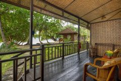 Murex-Bangka-Ocean-Front-Cottage-Teracce