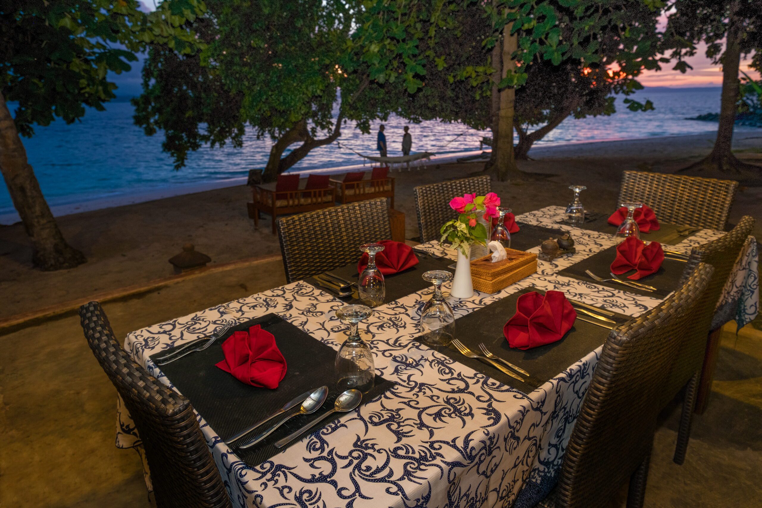 Romantic Diving Holiday: Dining at Murex Bangka Restaurant with sunset view