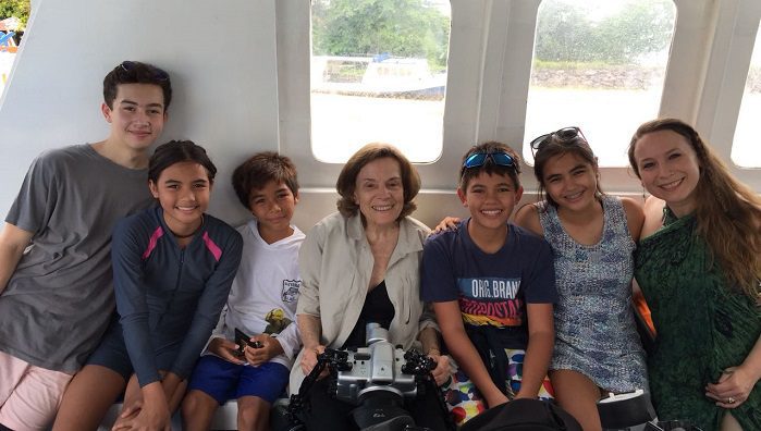 Dr. Sylvia Earle and Kristin Hoffmann with the next generation of Murex divers and conservationists